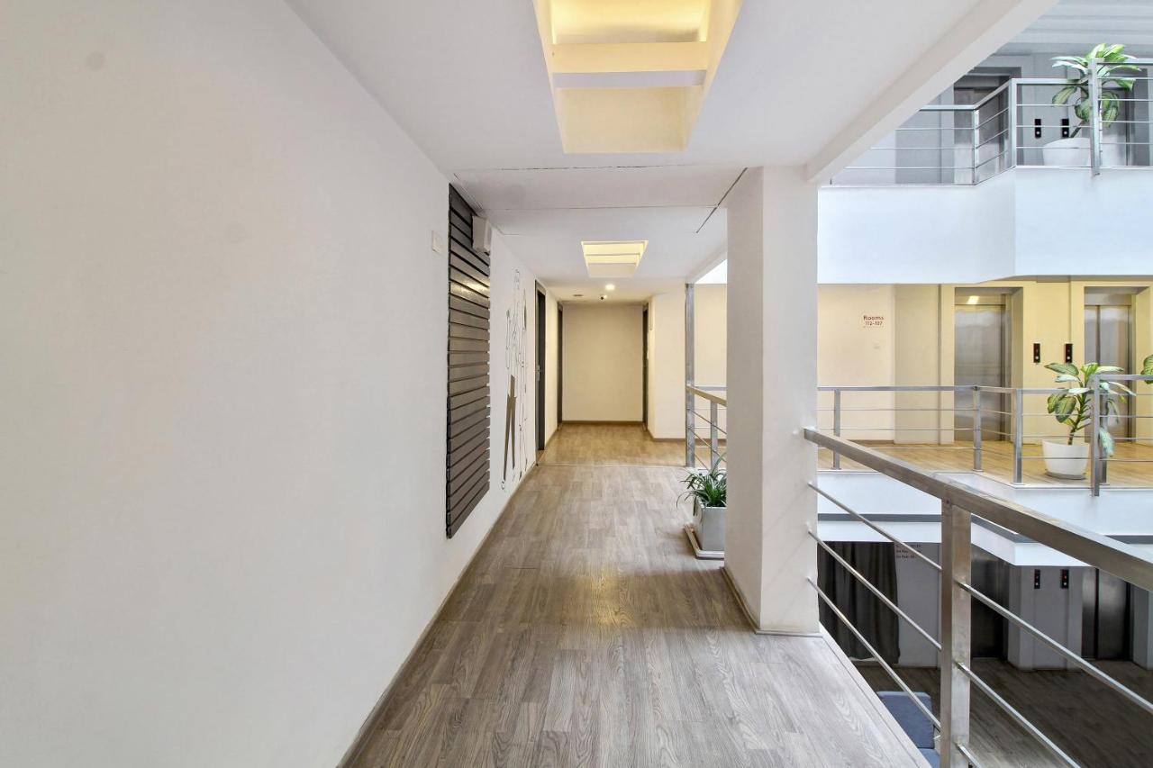 Oyo Townhouse 9 Hitech City Hyderabad Exterior photo